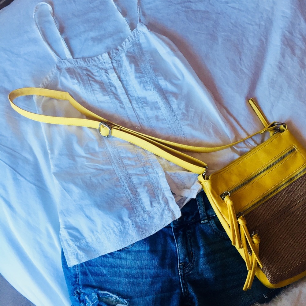 AE: White Top